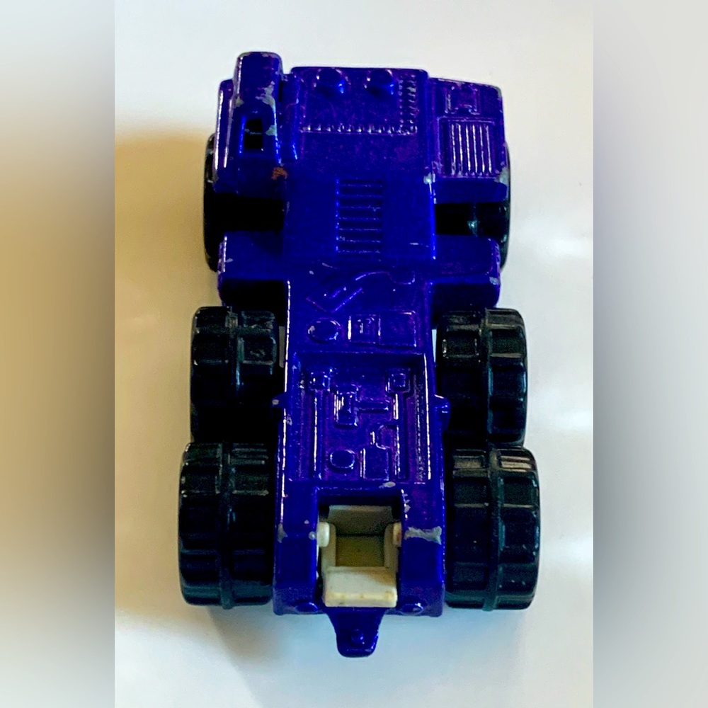 🟪 Matchbox 2004 Purple Truck Bed Made by Burger King - Picture 3 of 5
